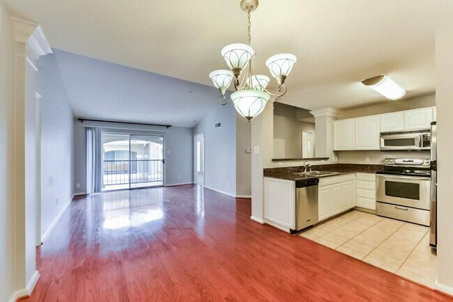 Foto del edificio - 3231 Allen Pkwy