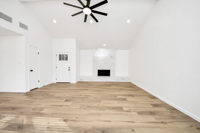 Foto del edificio - 3305 Avenue R