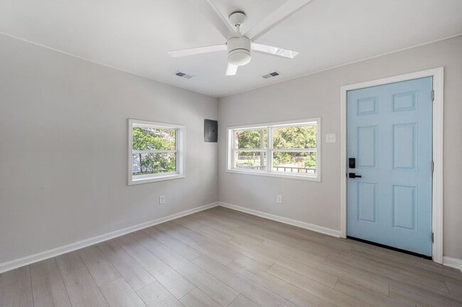 Building Photo - 4673 Hassell Ave