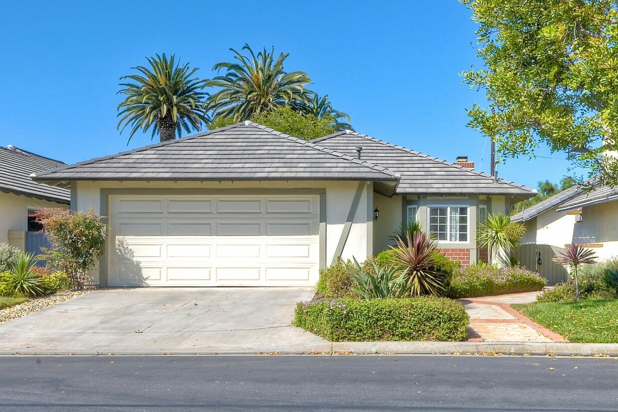 Primary Photo - Single level beach home