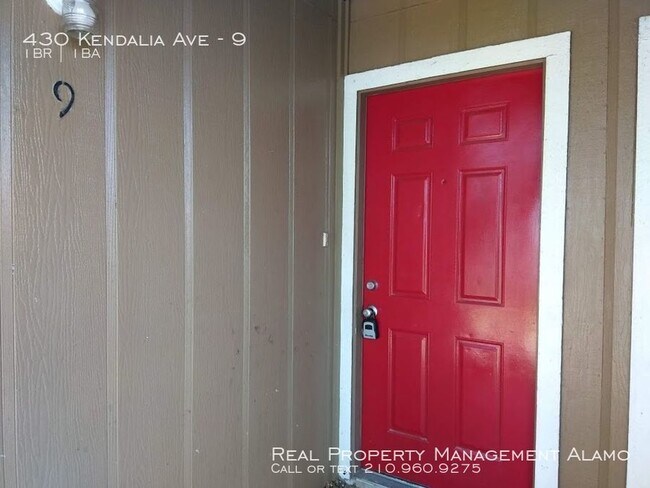 Building Photo - 430 Kendalia Ave