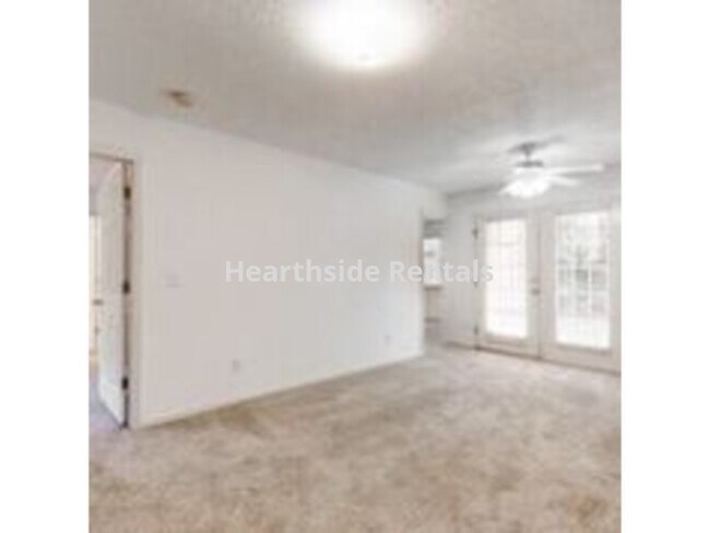 Foto del edificio - **3 Bedroom 3 Bath Condo Within Walking Di...