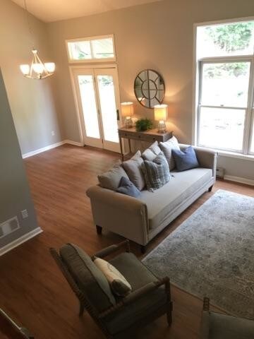 Living / Dining - 3 Greystone Dr
