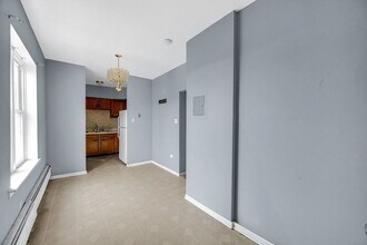 Building Photo - 7017 S Merrill Ave