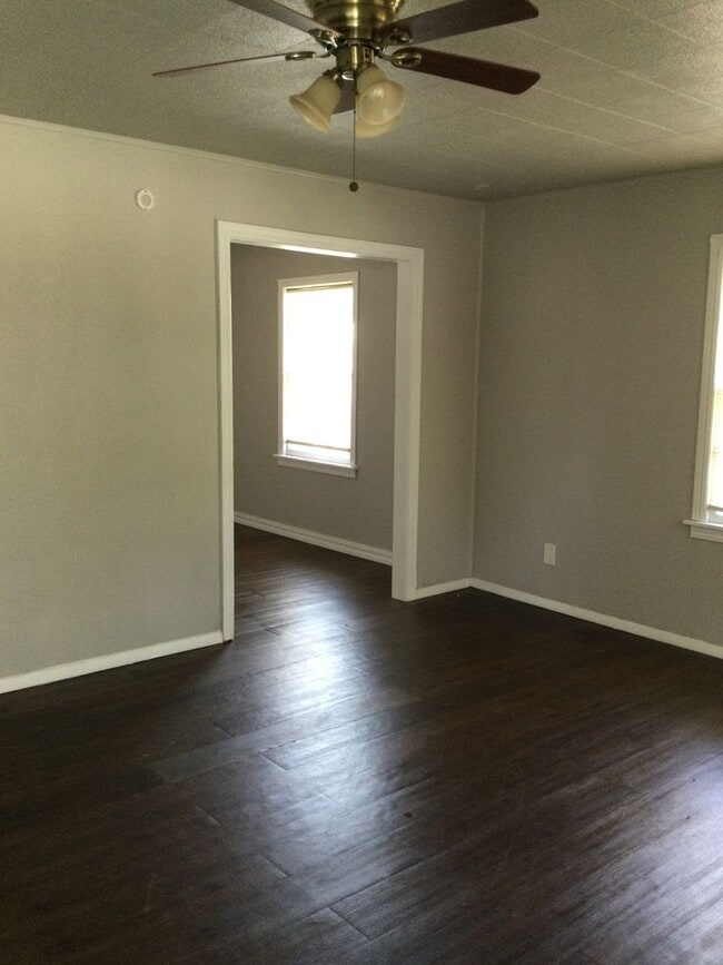 Building Photo - 1222 NW 95th St