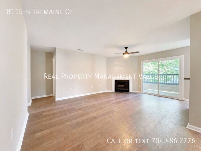Foto del edificio - 8115-B Tremaine Ct-