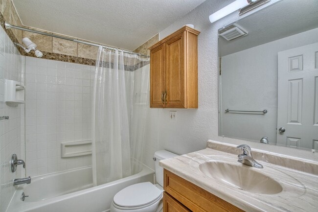 Foto del edificio - 1725 7th St