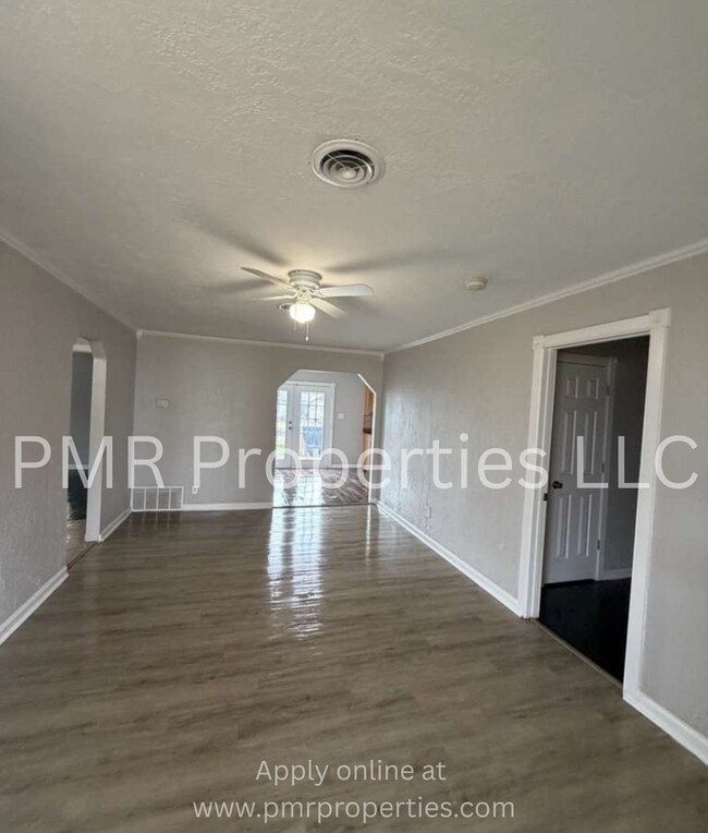 Foto del edificio - 3 Bedrooms / 2 Bathrooms House