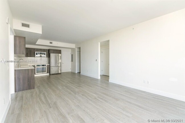 Foto del edificio - $4,150MONTHLY;2960 NE 207TH ST #609 AVENTU...