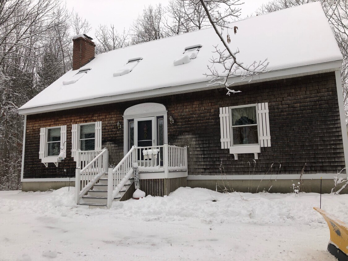 7 Sokokis Rd, Biddeford, ME 04005 House Rental in Biddeford, ME