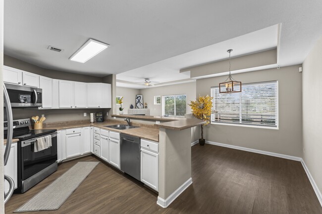 Building Photo - 3775 Hartsock Ln