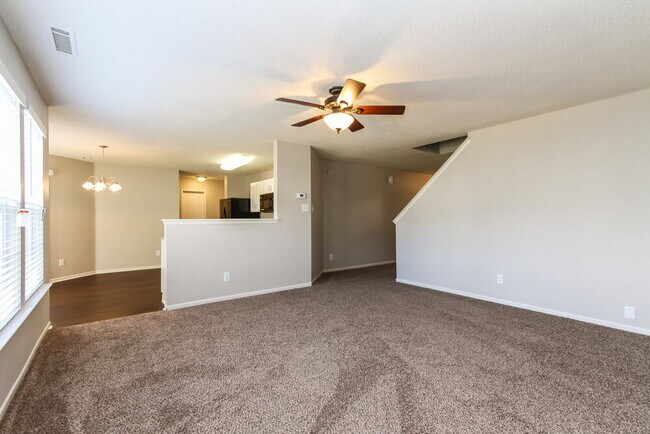 Foto del edificio - 10153 Split Rock Way