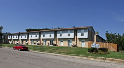 Foto del edificio - 2100 Southcrest Dr