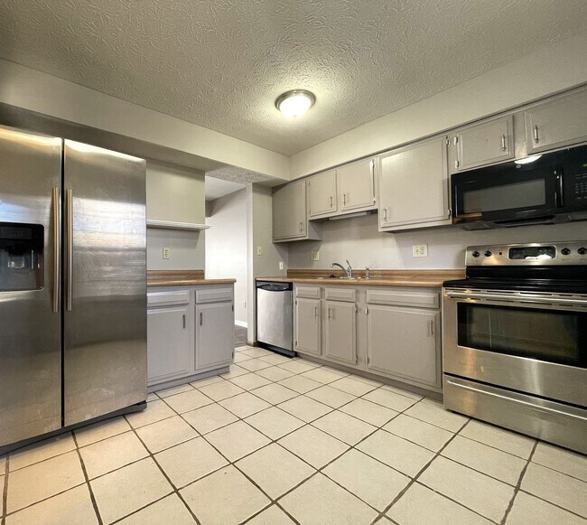 Foto del edificio - 2413 Edmonton Rd