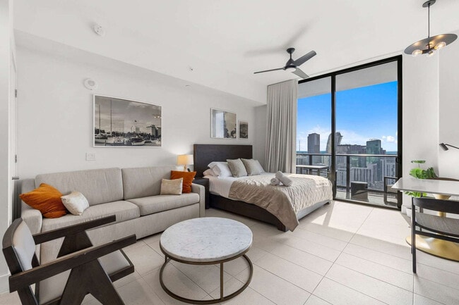 Building Photo - 159 NE 6th St