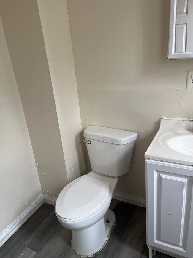 Foto del edificio - 1243 S Karlov Ave