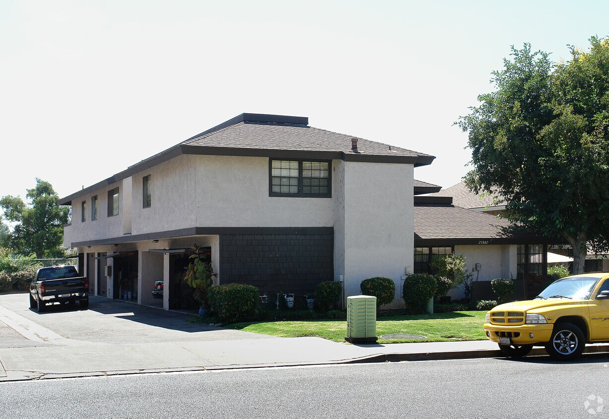 23002 Village Dr, Lake Forest, CA 92630 Apartments in Lake Forest, CA