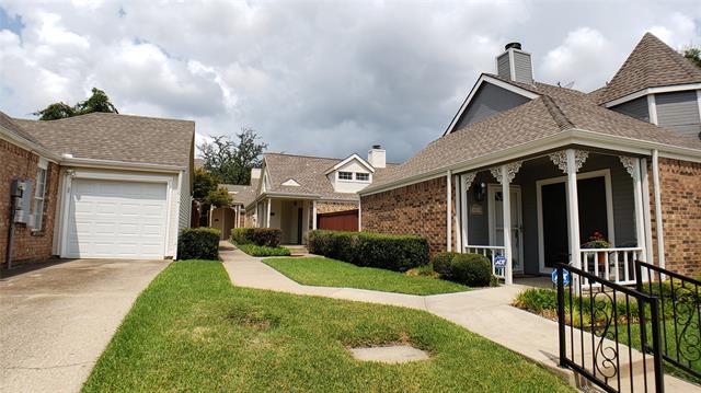 Foto del edificio - 18055 Whispering Gables Ln