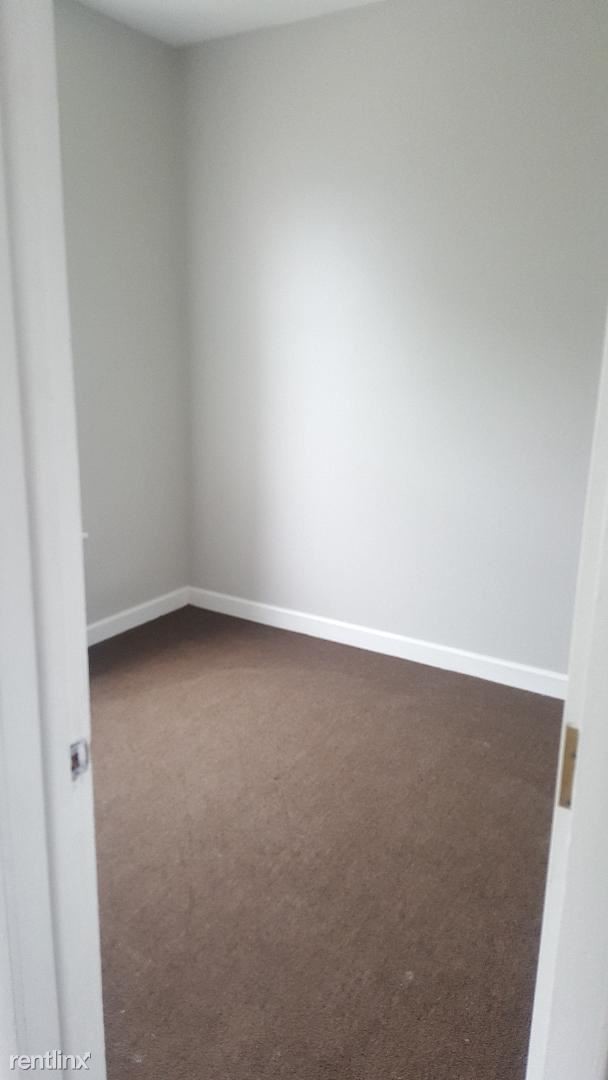 Building Photo - 2 br, 1 bath Apartment - 6611 S Peoria St