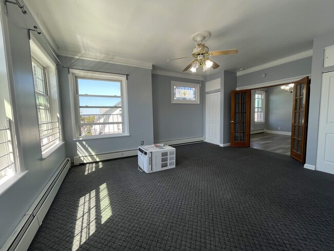 Foto del edificio - 304 Fulton Ave