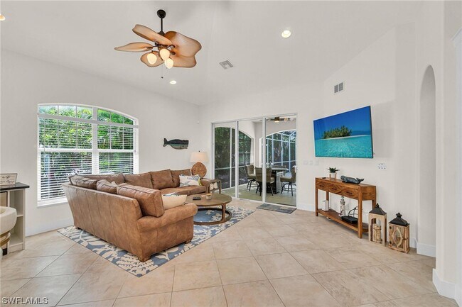 Foto del edificio - 796 96th Ave N