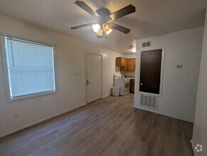 Building Photo - 65 Arnold Springs Rd