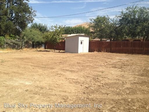 Building Photo - 1866 Westside St