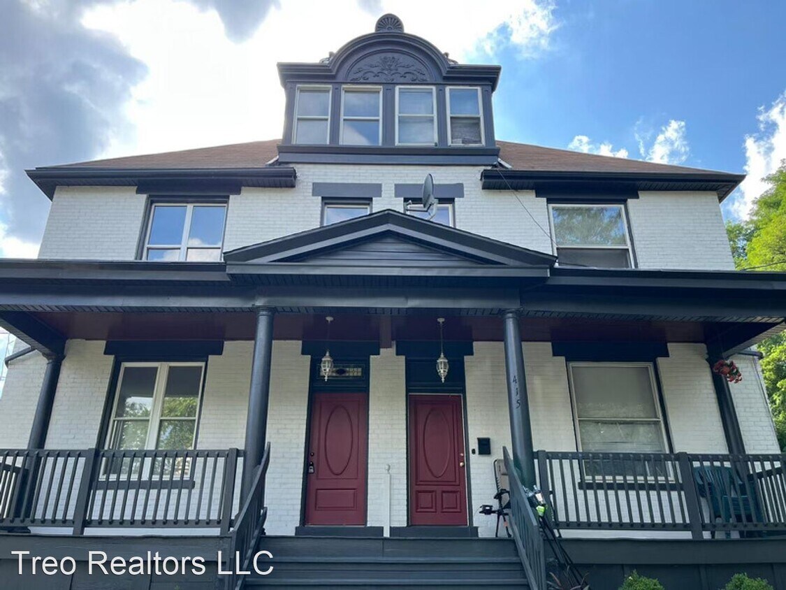 Primary Photo - 4 br, 2 bath House - 413 Considine Ave