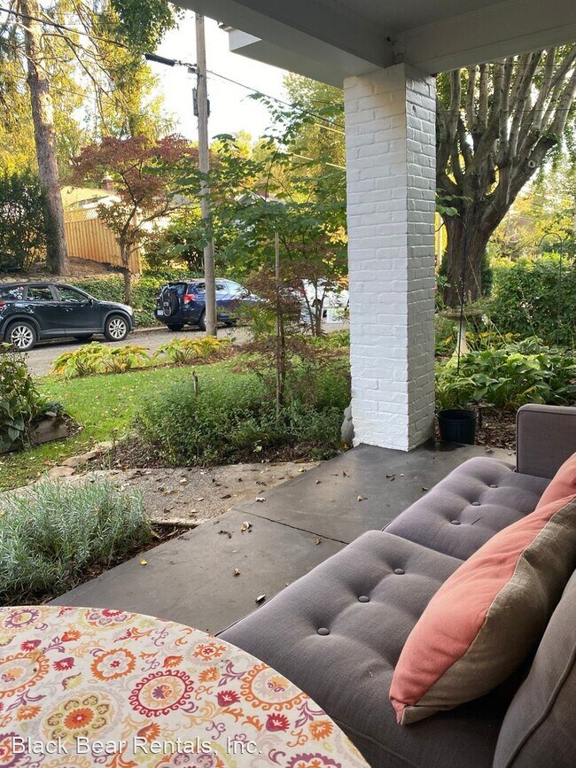 Foto del edificio - 2 br, 1 bath House - 9 Westgate Rd