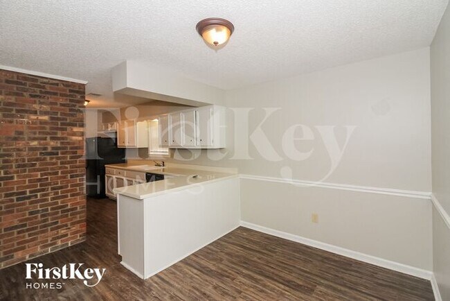 Foto del edificio - 4119 Friendship Lane