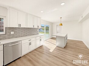 Building Photo - 440 Partridge Cir