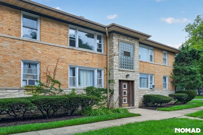 Building Photo - 9801 Schiller Blvd