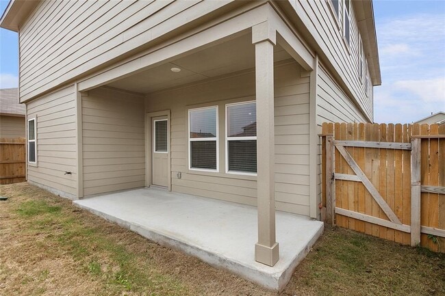 Building Photo - 2838 Wolfcreek