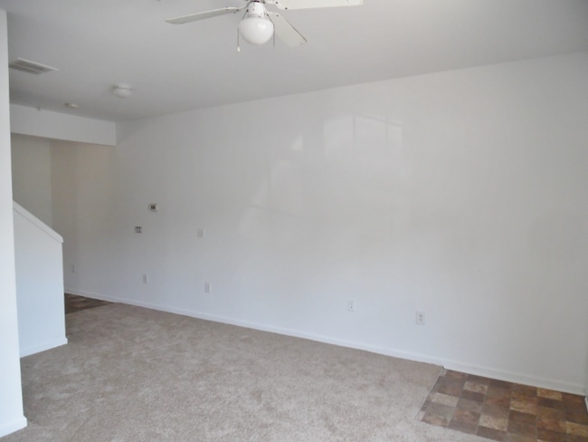 Photo - 118 University Village Dr Townhome