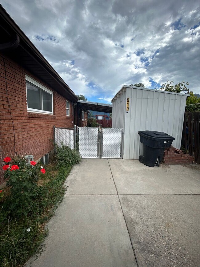 Foto del edificio - Berneau Orem Duplex