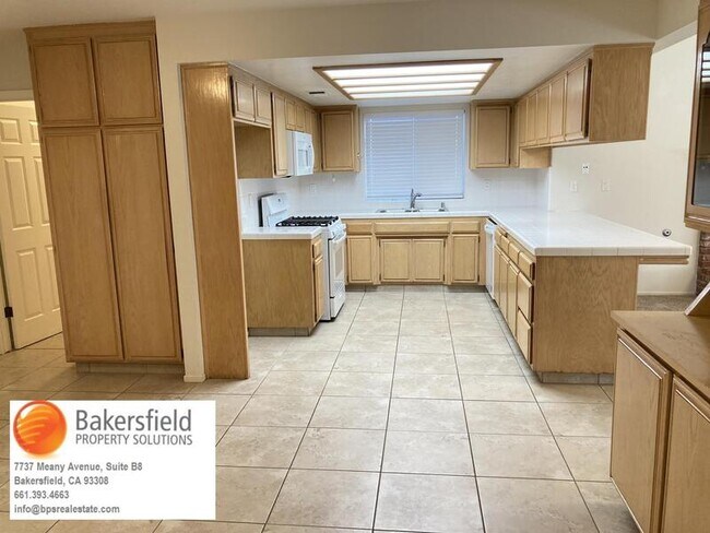 Building Photo - 3616 Goldbar Dr