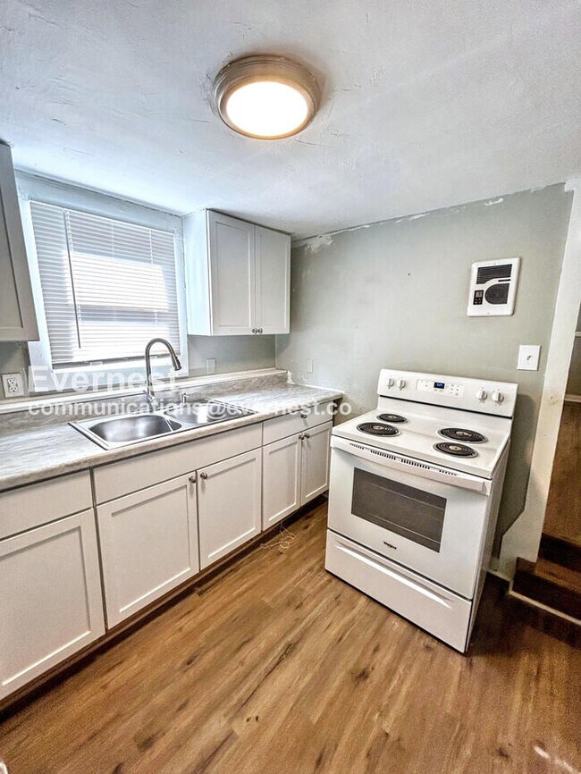 Foto del edificio - 100 Chestnut St