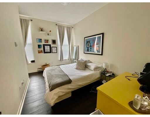 Foto del edificio - 420 Massachusetts Ave