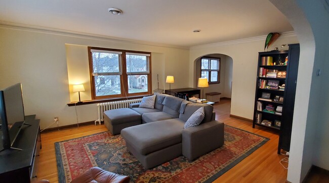 Building Photo - 4308 Beard Ave S