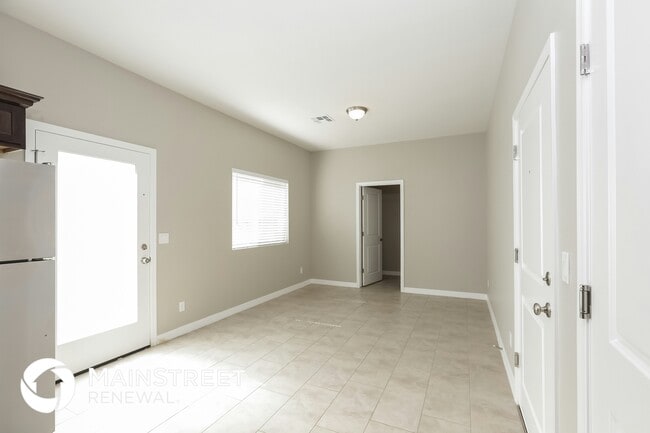 Foto del edificio - 2000 N 36th St