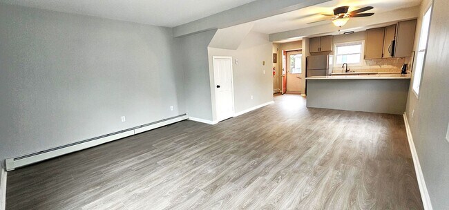 Foto del edificio - 6 West St