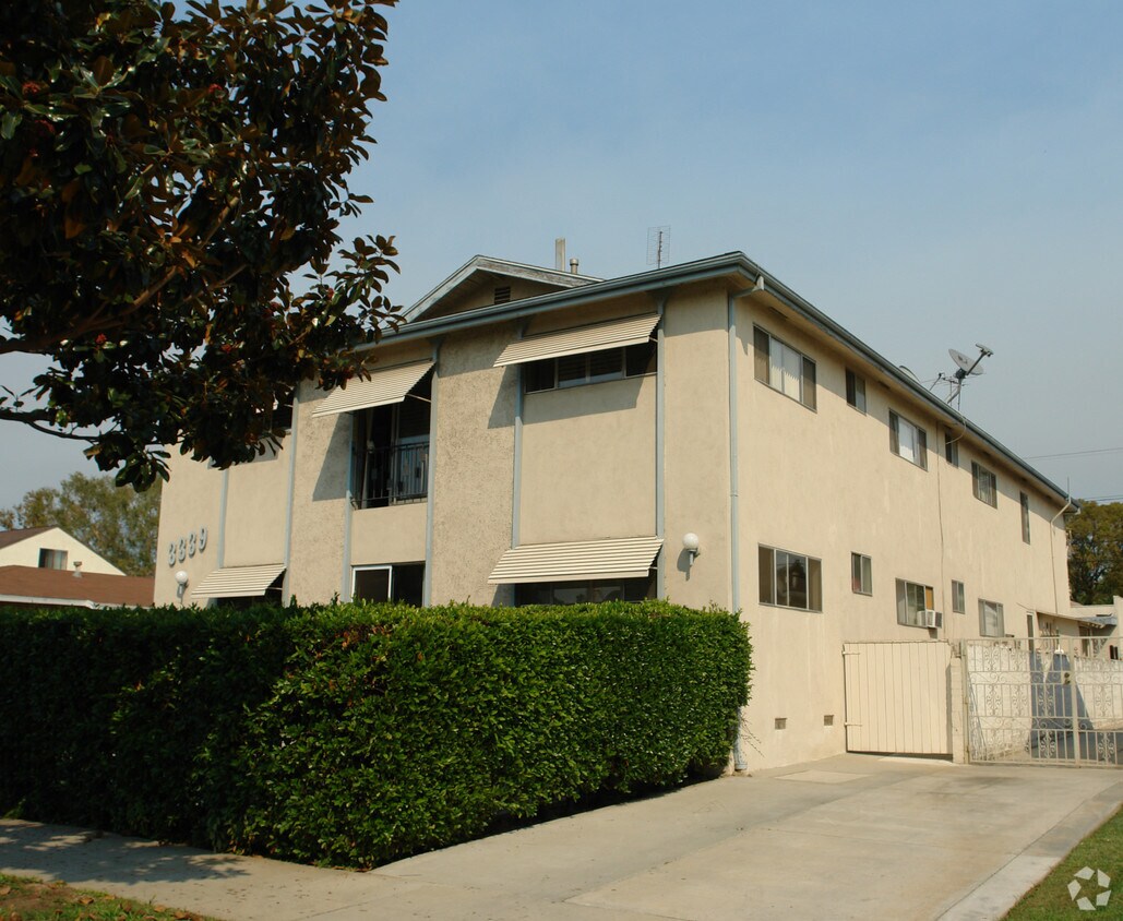 Building Photo - 3339 Garden Ave