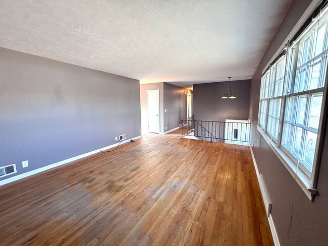 Foto del edificio - 2524 S 123rd Ave