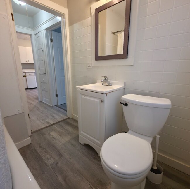 Foto del edificio - 3219 W 114th St