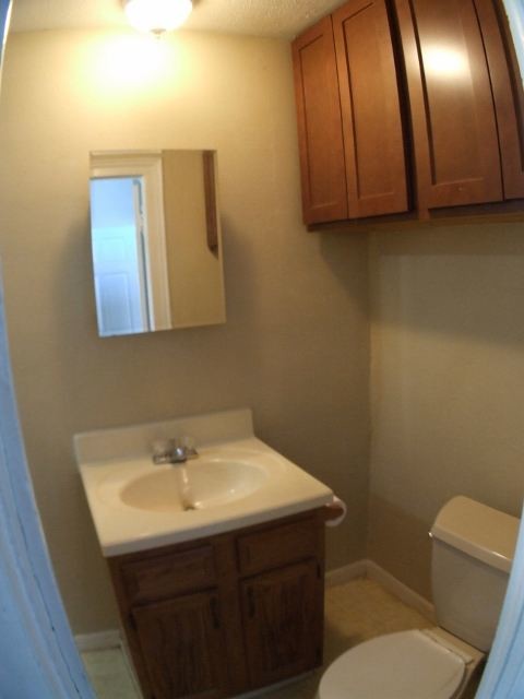 Foto del edificio - 1 br, 1 bath  - 435 Carrier St NE # 2