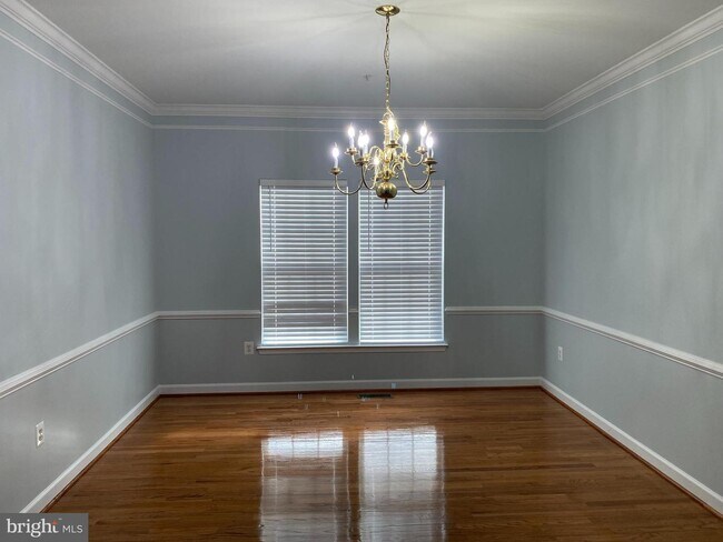 Foto del edificio - 12901 Eagle Creek Dr