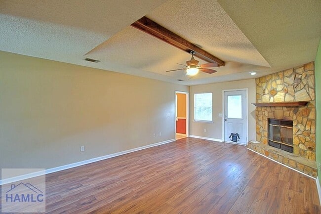 Building Photo - 948 Wedgewood Way