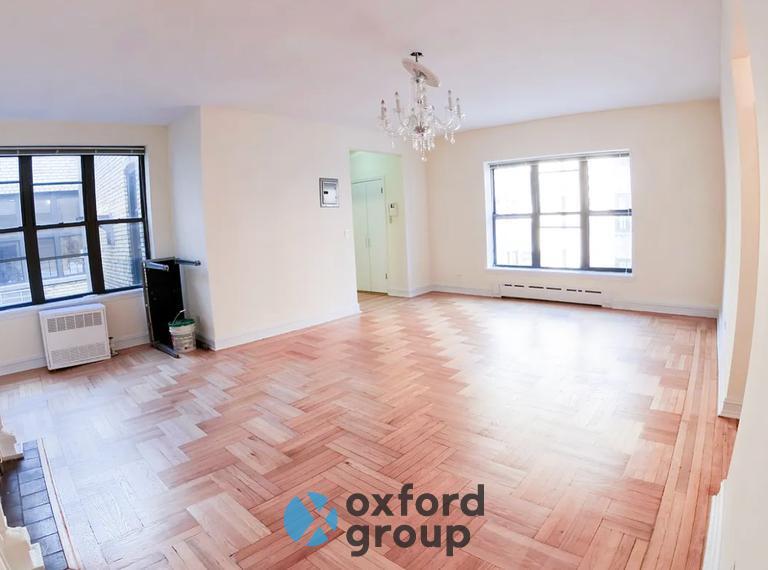 Primary Photo - East 63rd Street