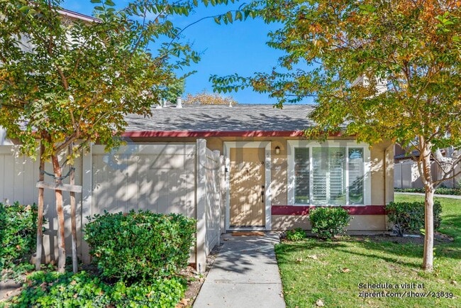 Building Photo - 686 Whitewater Ct