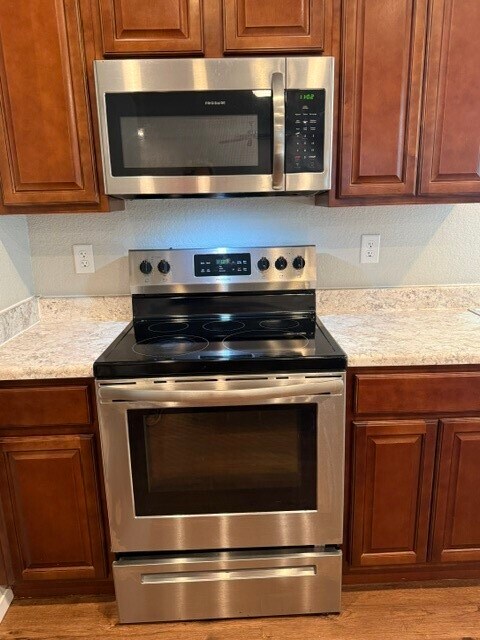 Building Photo - 5074 W Claxton Cir